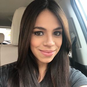 Meet your Posher, Keyla